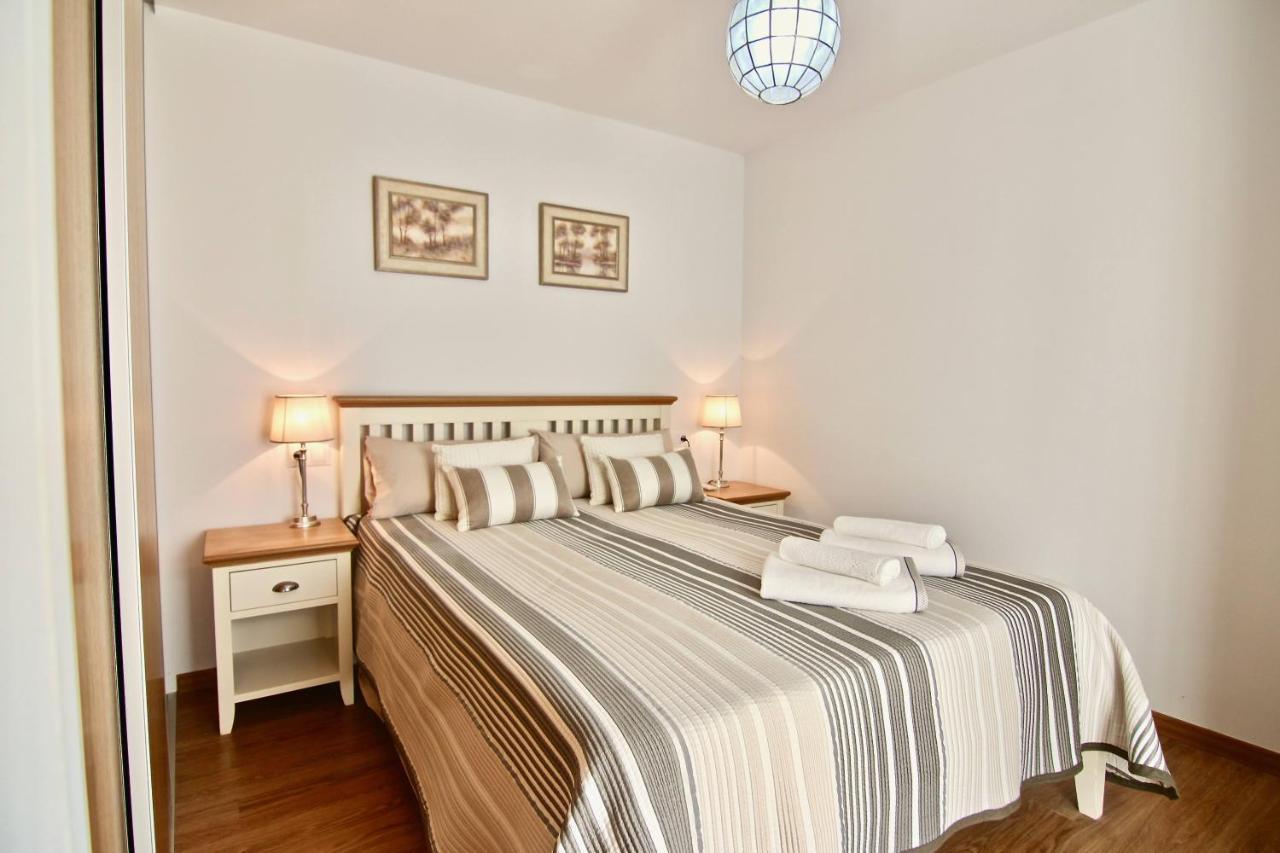 Apartamento Confortable Junto Al Mercado Cádiz Buitenkant foto