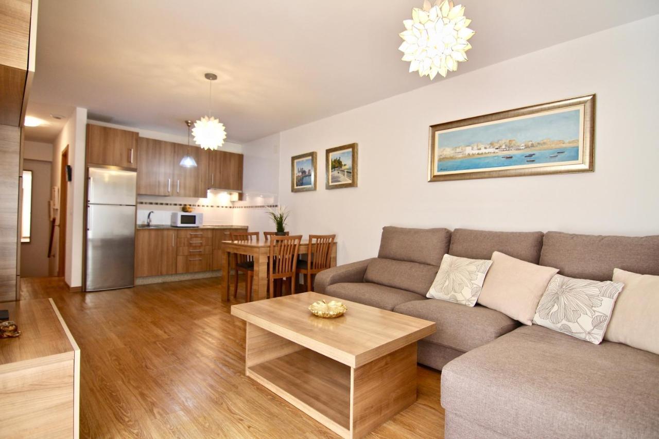 Apartamento Confortable Junto Al Mercado Cádiz Buitenkant foto